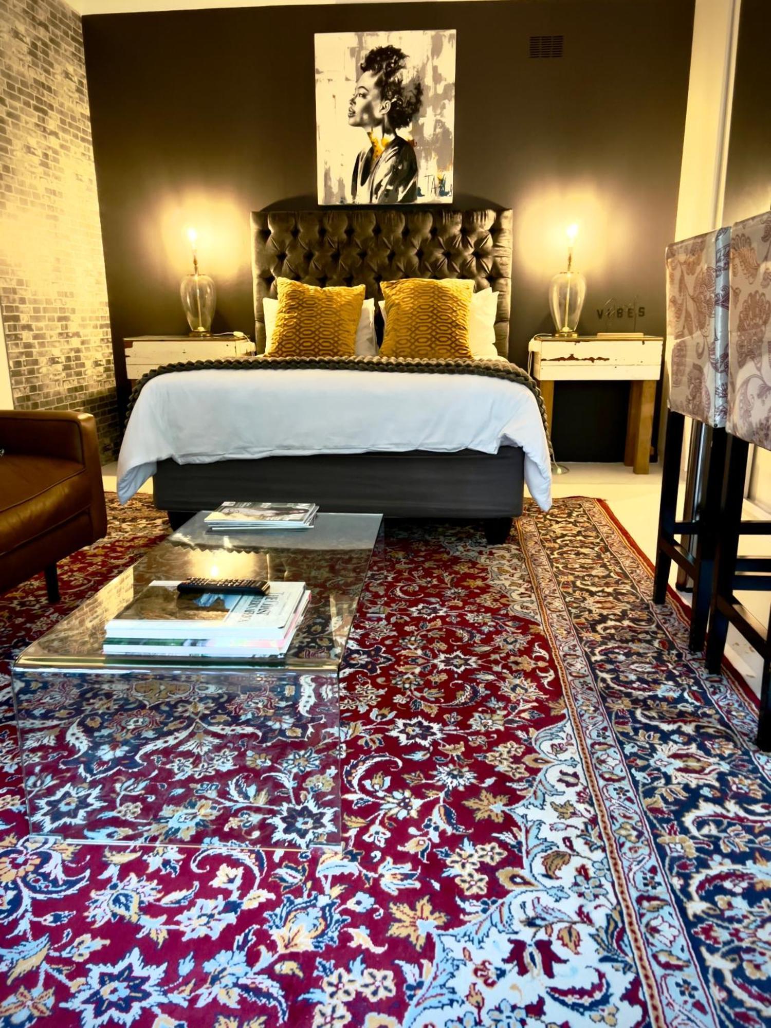 Art-Inspired Bedroom Close To Cbd Mossel Bay Eksteriør bilde