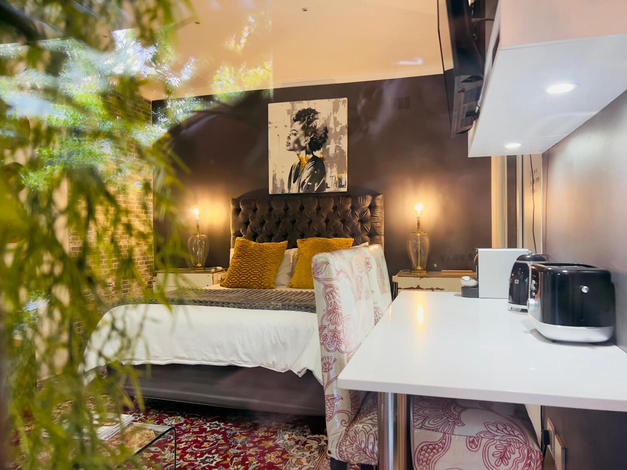 Art-Inspired Bedroom Close To Cbd Mossel Bay Eksteriør bilde